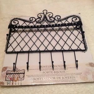 Wall hanging jewlery and accessories holder